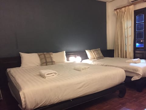 Family Triple Room | Free WiFi