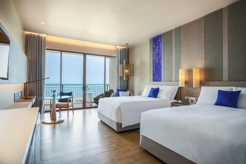 Room, 2 Twin Beds, Balcony, Sea View | Premium bedding, minibar, in-room safe, desk