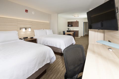 Suite, Multiple Beds, Accessible (Communications) | In-room safe, desk, blackout drapes, soundproofing