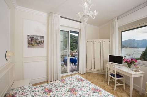 Comfort Double or Twin Room | In-room safe, desk, cribs/infant beds, free WiFi