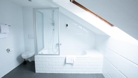 Free toiletries, hair dryer, towels