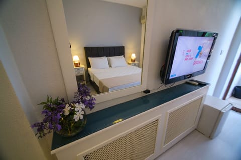 Standard Double or Twin Room, Balcony | Premium bedding, minibar, in-room safe, desk