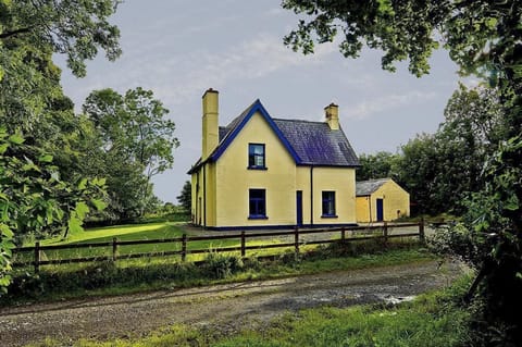 Cottage, Private Bathroom, Garden View | Exterior