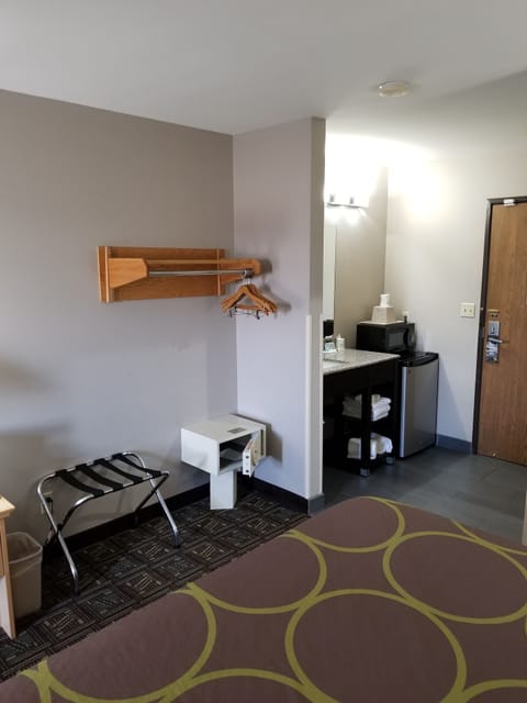 In-room safe, desk, iron/ironing board, free cribs/infant beds