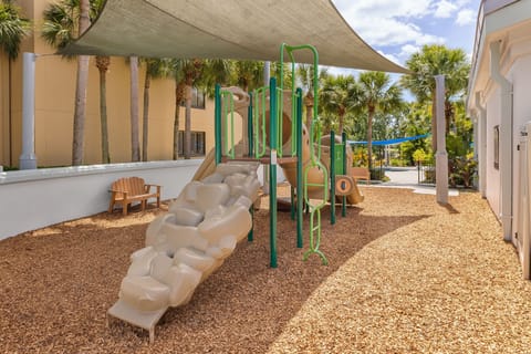 Children's play area - outdoor