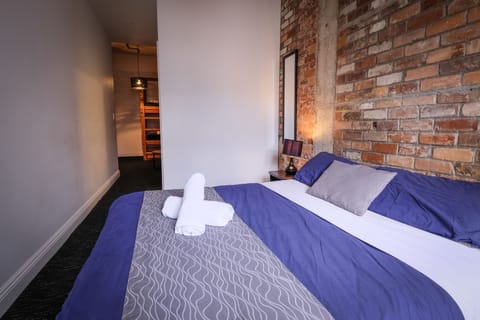 Quad Ensuite | Free WiFi, bed sheets