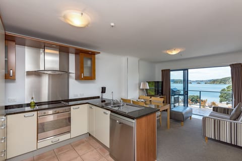 Family Apartment, 2 Bedrooms, Balcony, Ocean View | Premium bedding, in-room safe, individually furnished, soundproofing