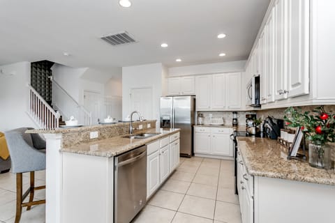 Veranda Palms Resort 8 Bedroom Vacation Home with Pool (1722) | Private kitchen | Fridge, microwave, oven, stovetop