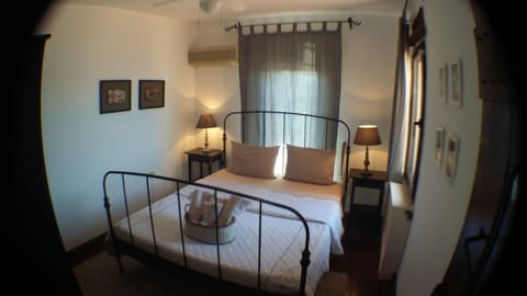 Double Room, Sea View | In-room safe, free WiFi