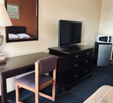 Double Room, 2 Queen Beds, Smoking | Individually furnished, desk, blackout drapes, free WiFi