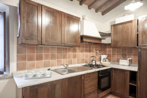 Apartment, 2 Bedrooms | Private kitchen | Full-size fridge, oven, stovetop, dishwasher