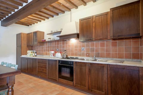 Superior Apartment, 2 Bedrooms | Private kitchen | Full-size fridge, oven, stovetop, dishwasher