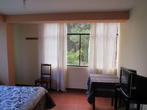 Double Room, Private Bathroom | Iron/ironing board, free WiFi