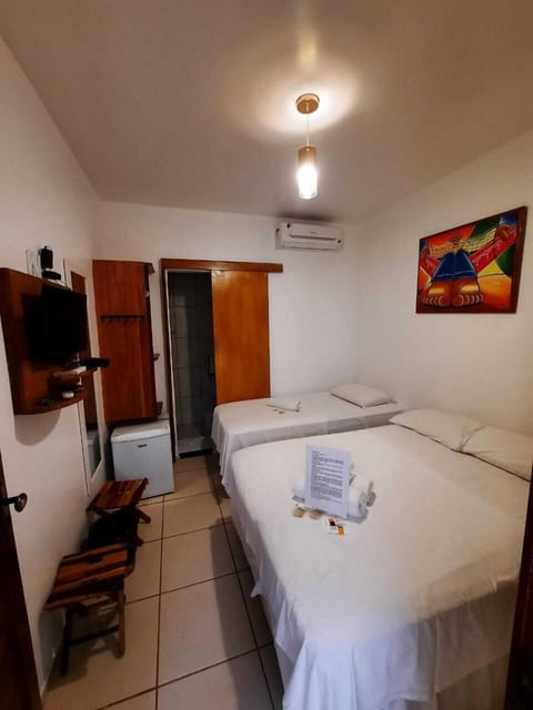 Triple Room | Minibar, free WiFi, bed sheets