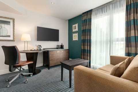 Suite, 1 Bedroom | Room amenity