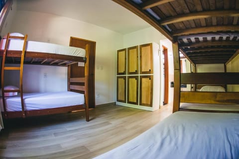 In-room safe, free WiFi, bed sheets