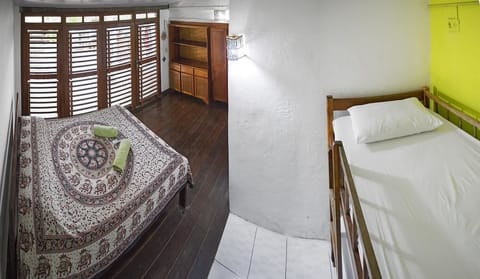 Quadruple Room, Private Bathroom | Free WiFi, bed sheets