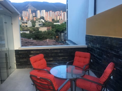 Luxury Penthouse, 3 Bedrooms, Balcony, City View | Balcony