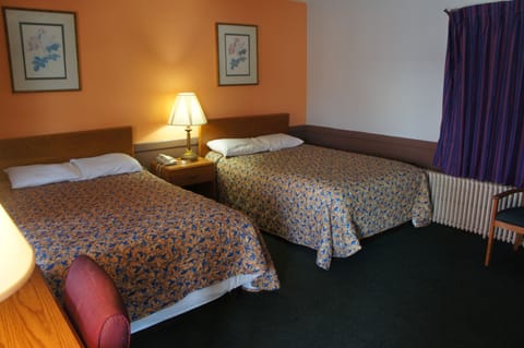 Double Room, 2 Double Beds, Ground Floor | Free WiFi, bed sheets