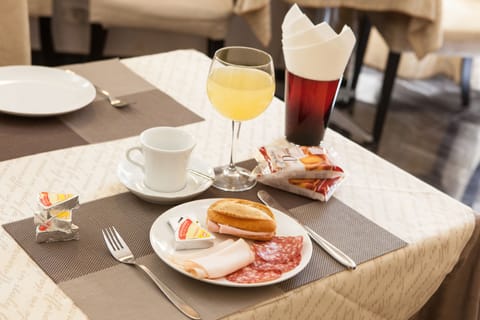 Daily buffet breakfast (EUR 7 per person)
