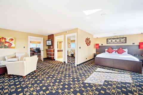 Presidential Suite, 1 Bedroom | 1 bedroom, pillowtop beds, in-room safe, desk