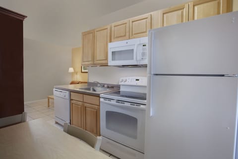 Villa, 1 Bedroom | Private kitchen | Full-size fridge, microwave, stovetop, dishwasher