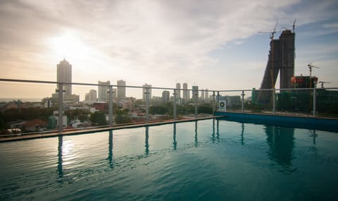 Rooftop pool