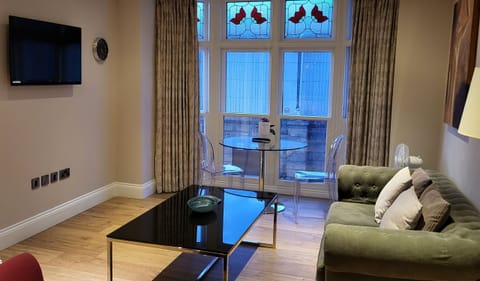 Executive Apartment, 1 Bedroom | Street view