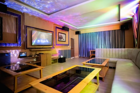 Karaoke room