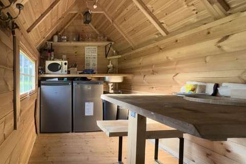 House (La Grange) | Miscellaneous