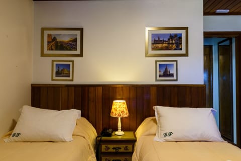 Deluxe Twin Room | Premium bedding, pillowtop beds, minibar, in-room safe