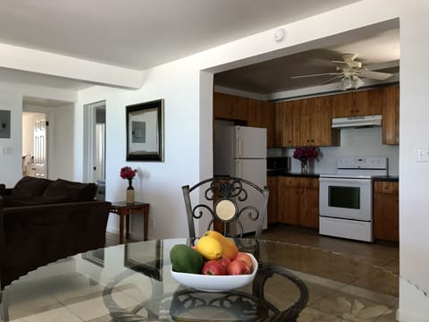 Family Villa, 2 Bedrooms, Ocean View, Beachfront | In-room dining