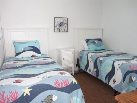 Cottage, 2 Bedrooms | 2 bedrooms, free WiFi