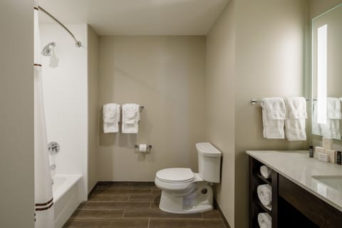 Suite, 1 Bedroom | Bathroom | Free toiletries, hair dryer, towels