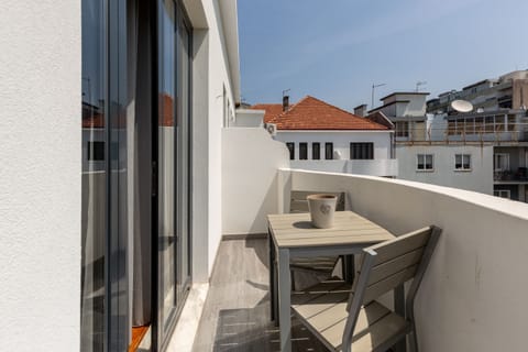 Premium Apartment, 5 Bedrooms (LBV Townhouse) | Balcony