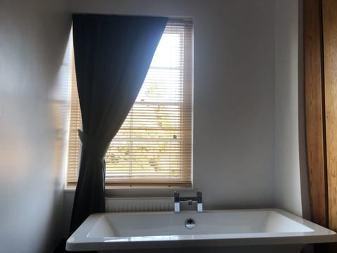 Cottage Two | Bathroom | Free toiletries, hair dryer, towels