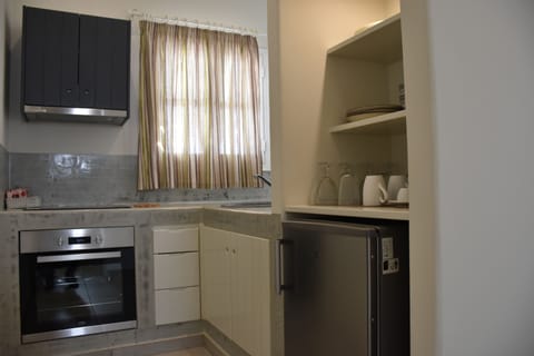 Superior Apartment, Hot Tub | Private kitchen | Fridge, oven, stovetop, espresso maker