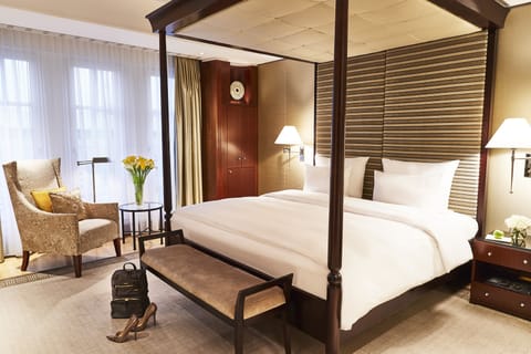 Suite (Linden) | Premium bedding, minibar, in-room safe, individually decorated