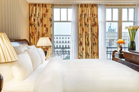 Royal Suite | Premium bedding, minibar, in-room safe, individually decorated