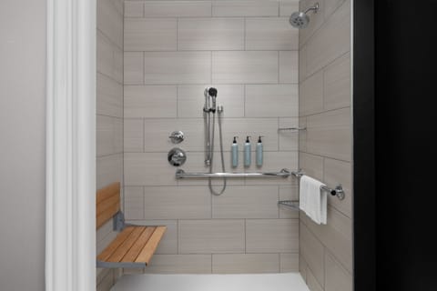 Combined shower/tub, eco-friendly toiletries, hair dryer, towels