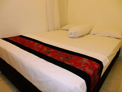 Standard Room (with AC) | Desk, free WiFi