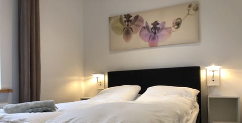 Individually decorated, individually furnished, soundproofing