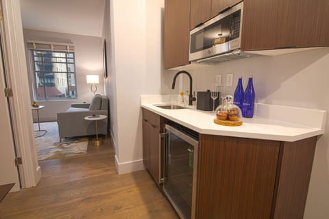 New Amsterdam Suite | Private kitchen