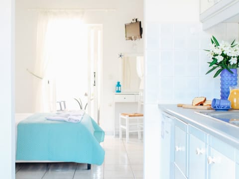 Classic Studio, Ensuite, Sea View | 1 bedroom, WiFi