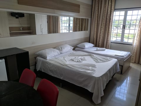 Comfort Quadruple Room | Blackout drapes, iron/ironing board, free WiFi, bed sheets