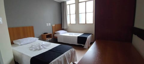 Twin Room | Minibar, free WiFi, bed sheets