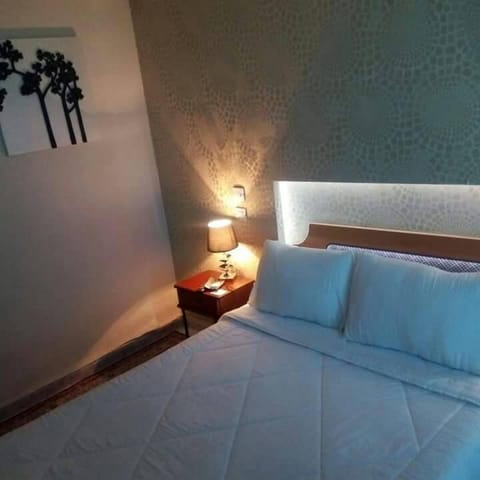 Double Room | Premium bedding, desk, free WiFi