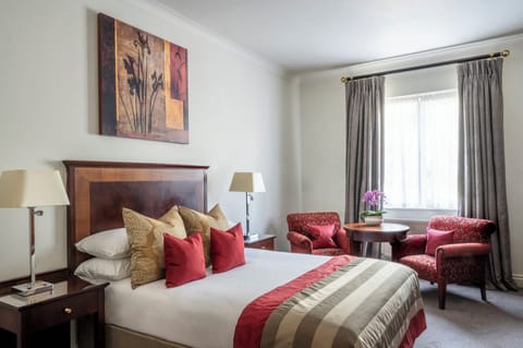 Classic Double Room | In-room safe, individually decorated, individually furnished, desk