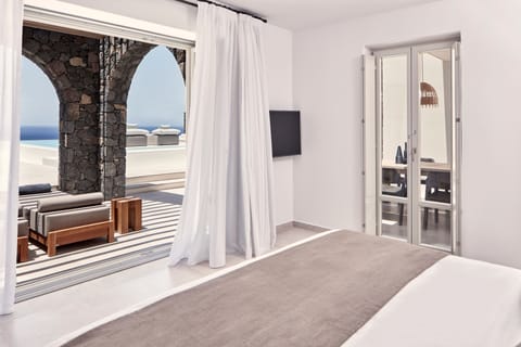 Villa, Private Pool (Epitome) | Hypo-allergenic bedding, minibar, in-room safe, individually decorated