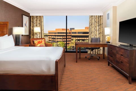 Premium bedding, down comforters, pillowtop beds, in-room safe